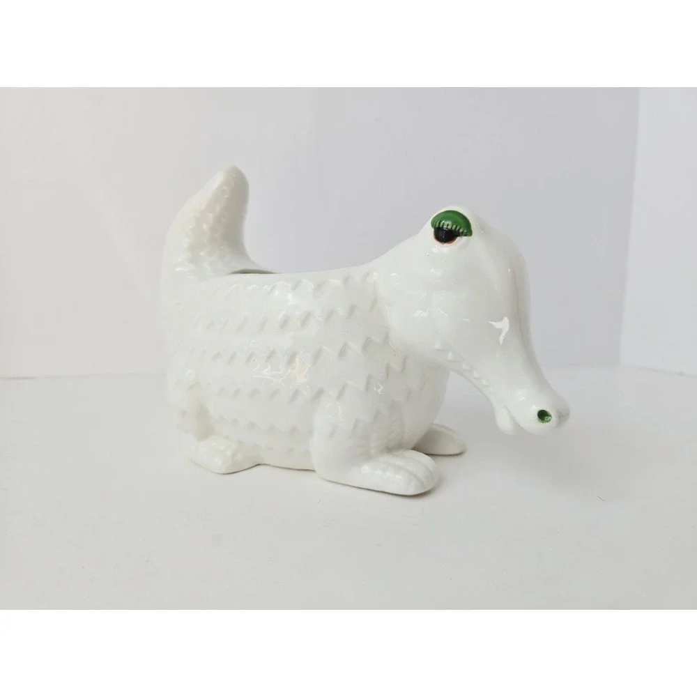 Vintage Fitz and Floyd white alligator crocodile planter figurine